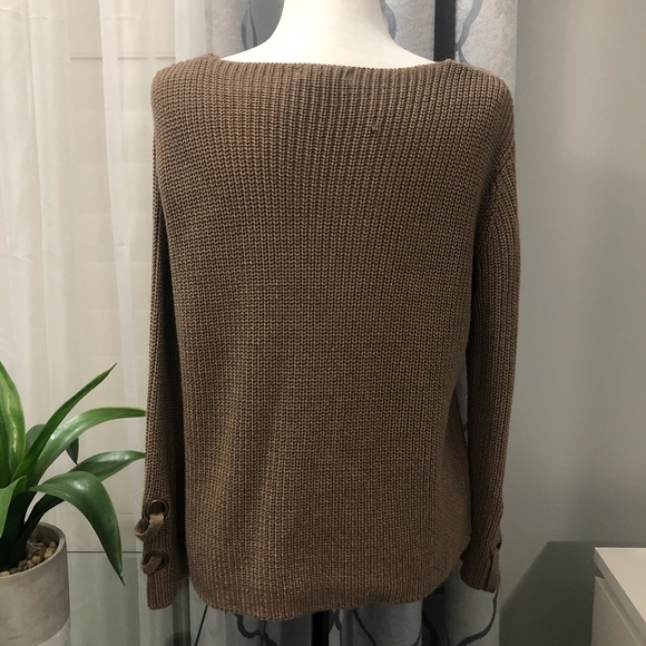 V-Neck Knit Sweater - Picture 2 of 3